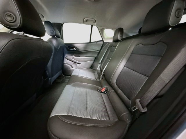 Used 2026 Chevrolet Trax LT FWD image 24