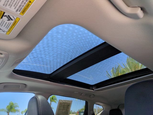 Used 2020 Nissan Murano Platinum w/ Cargo Package FWD image 24