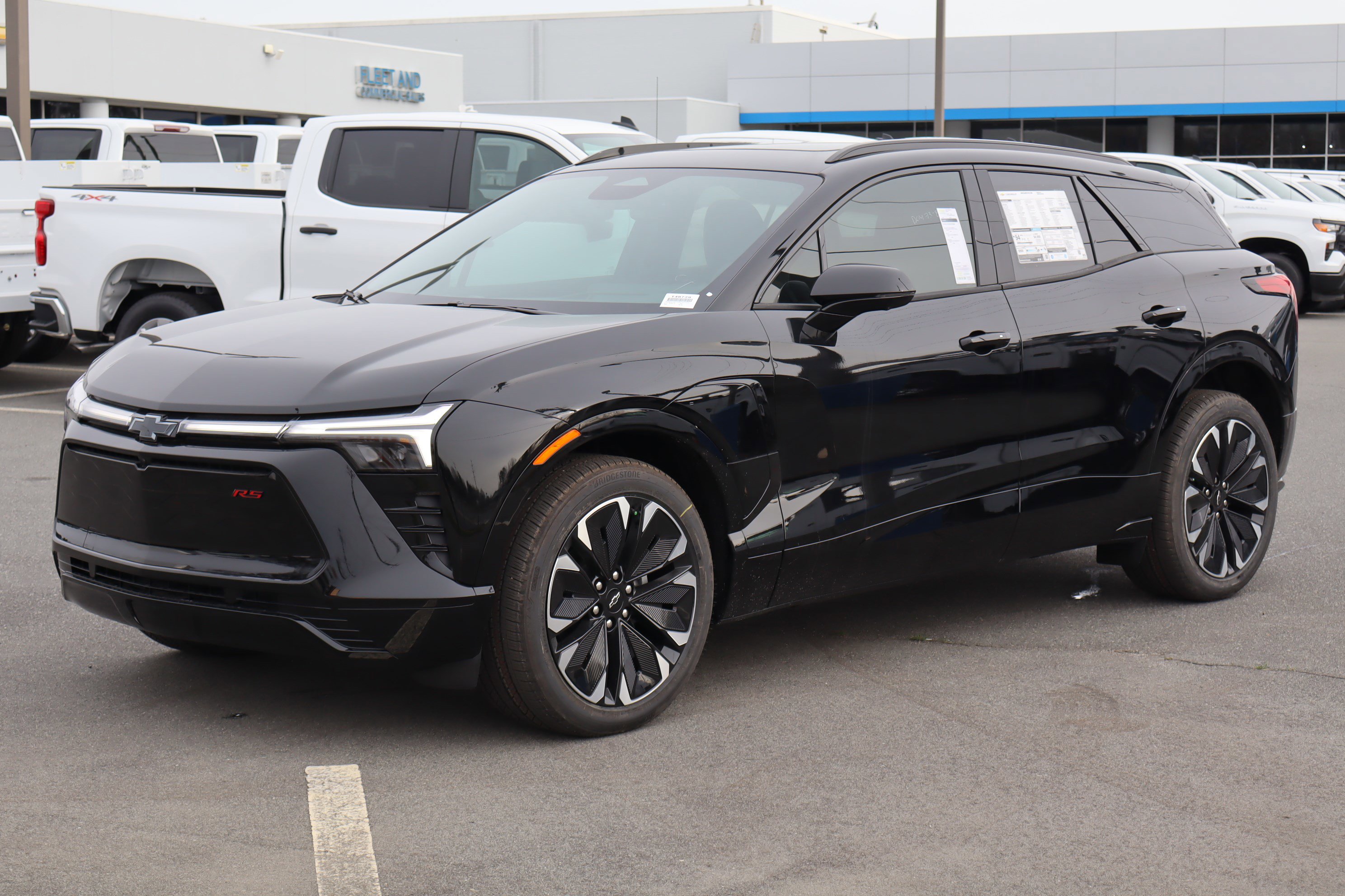 New 2026 Chevrolet Blazer EV RS image 3