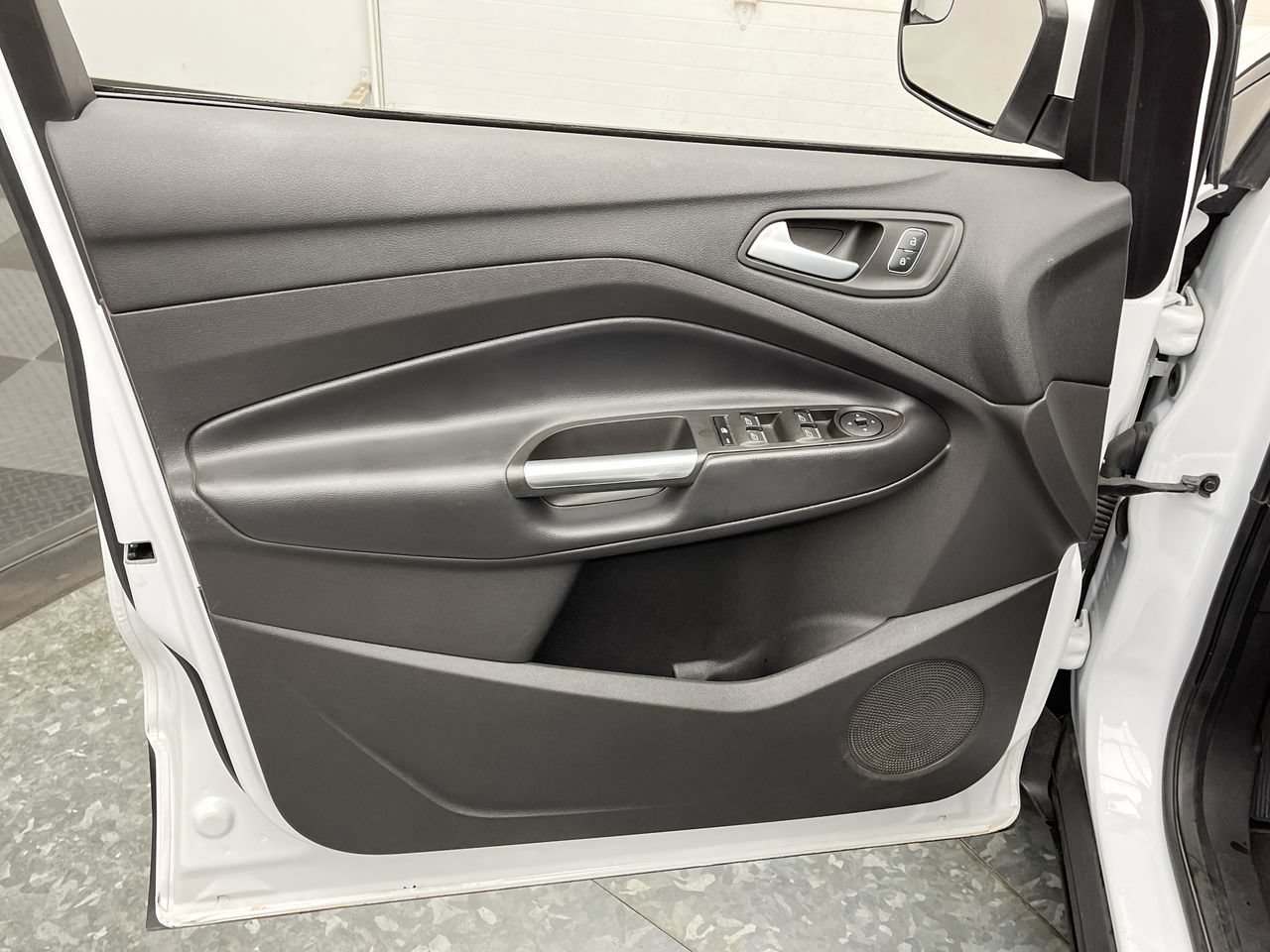 Used 2019 Ford Escape SE AWD/4WD image 7