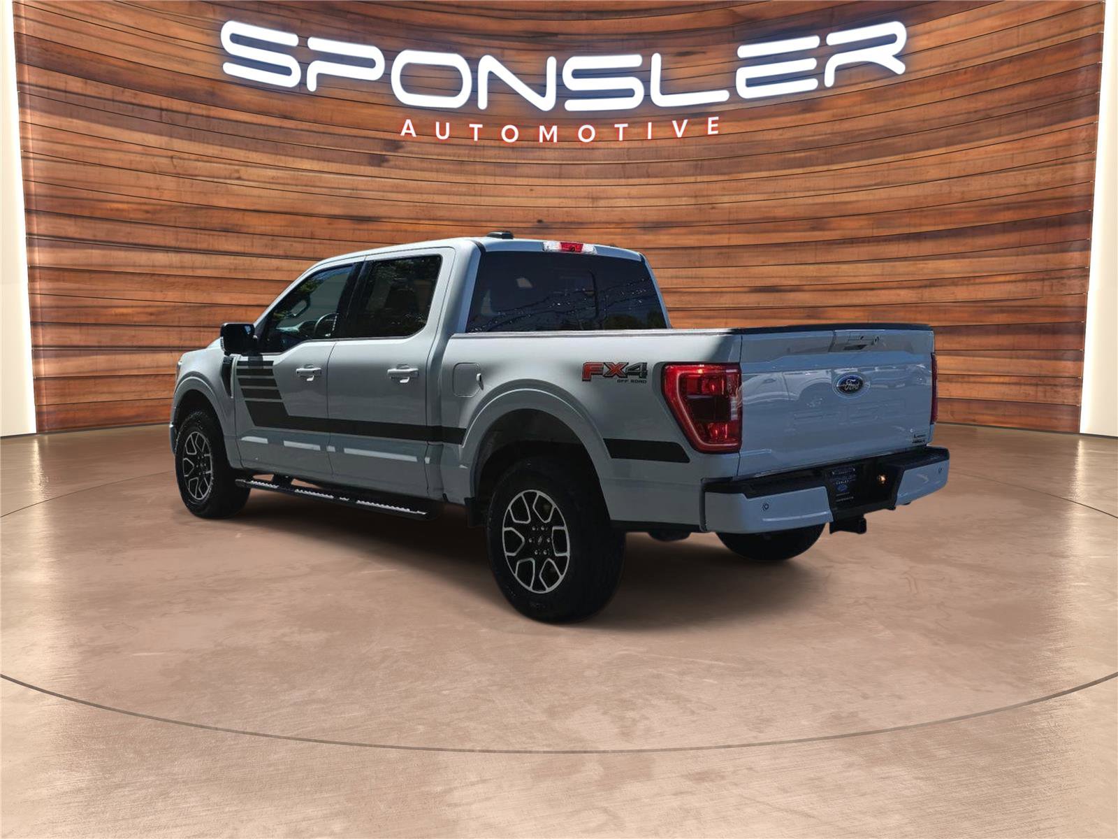 Used 2022 Ford F150 XLT w/ Equipment Group 302A High image 3