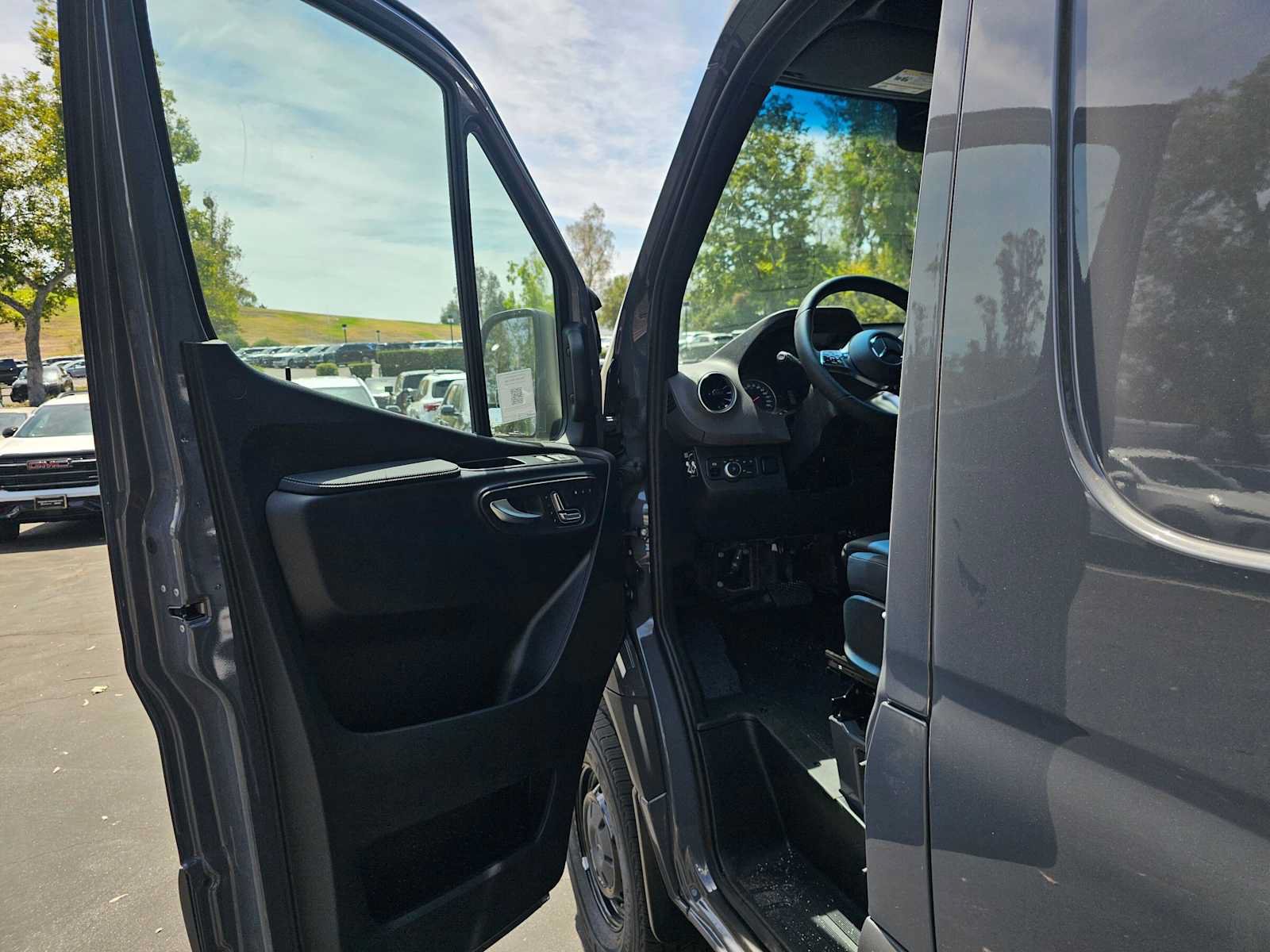 New 2026 Mercedes-Benz Sprinter 2500 image 19