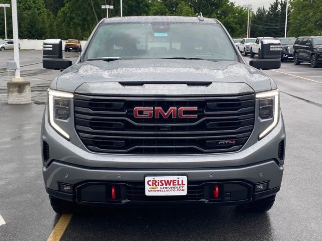 Used 2023 GMC Sierra 1500 AT4 w/ Technology Package AWD/4WD image 8