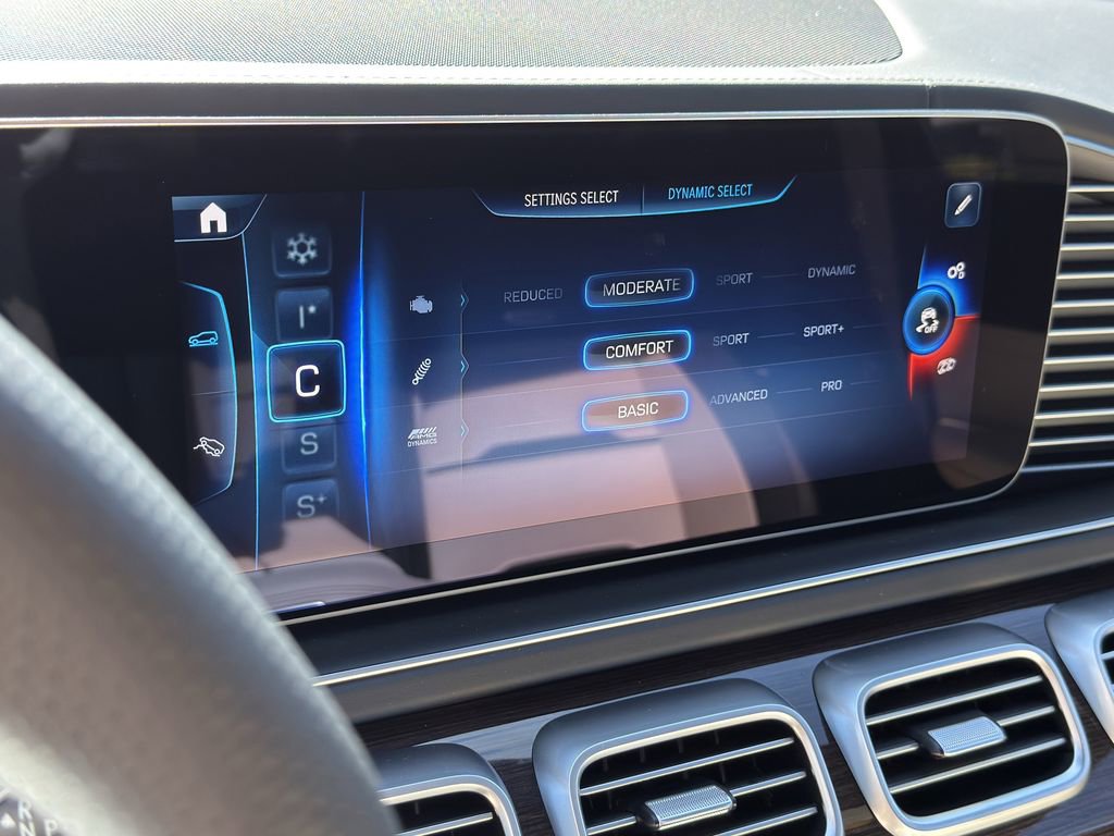 New 2026 Mercedes-Benz GLE 53 AMG 4MATIC image 21