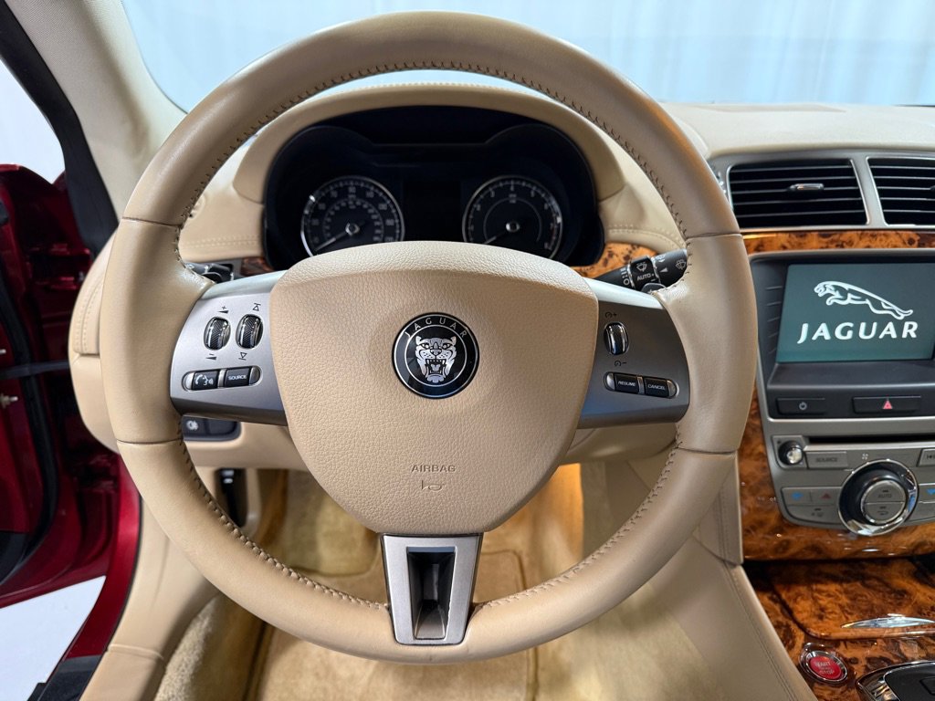Used 2008 Jaguar XK Coupe image 13