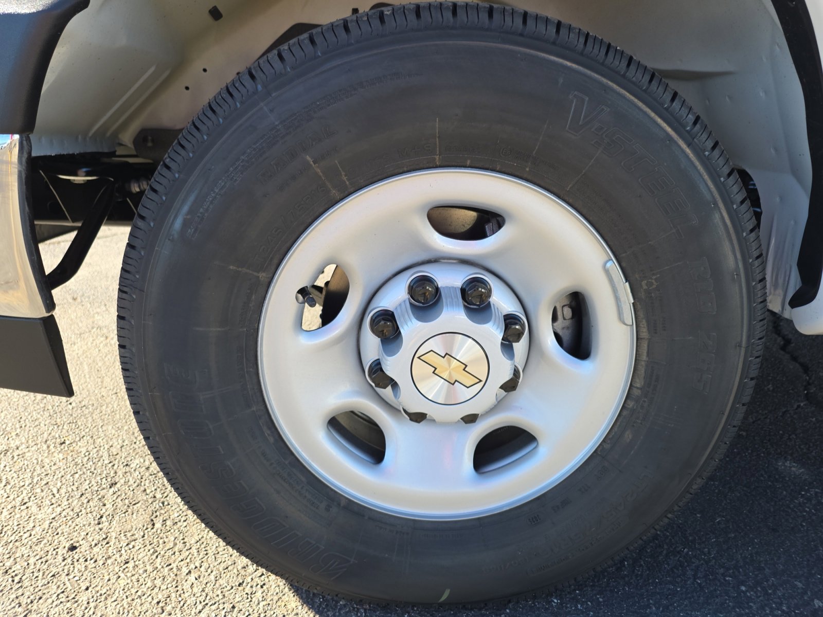 New 2025 Chevrolet Express 2500 Extended w/ Driver Convenience Package image 11