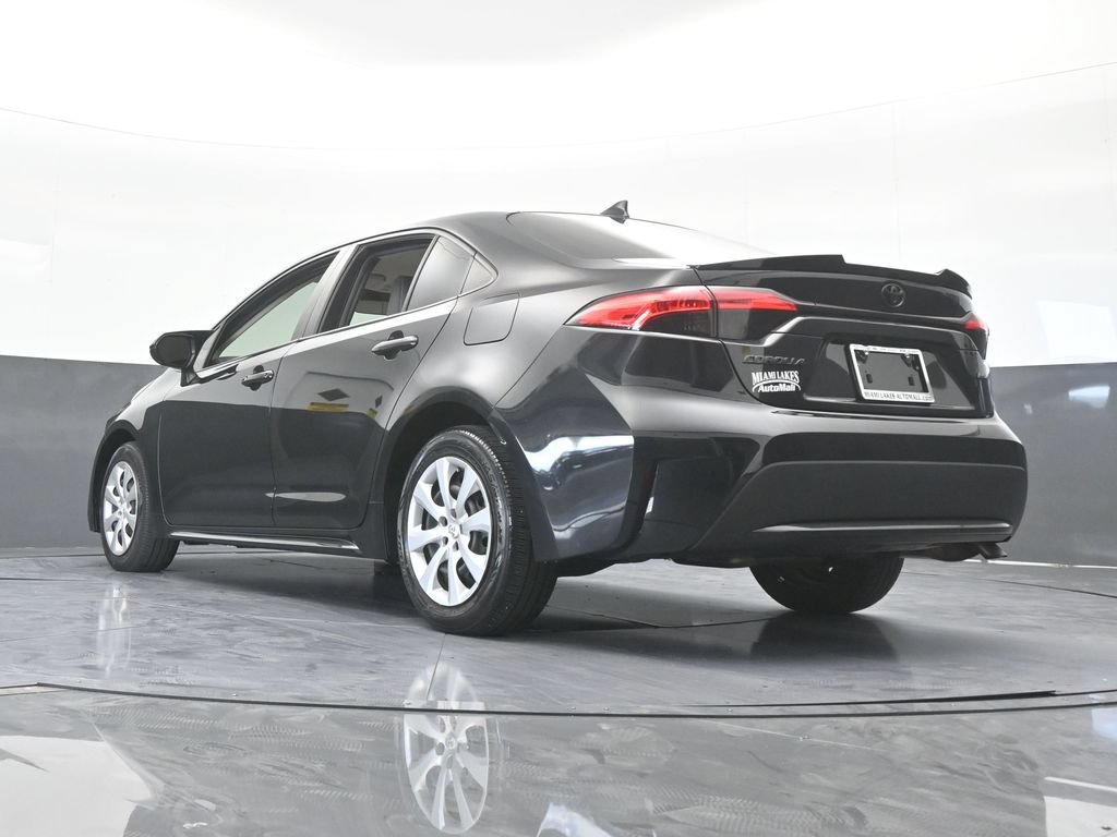 Used 2021 Toyota Corolla LE FWD image 50