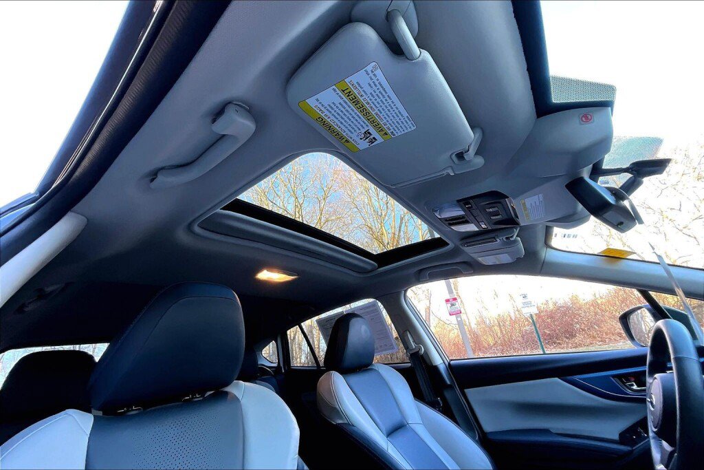 Certified 2021 Subaru Crosstrek Hybrid w/ Moonroof Package w/Navigation image 12