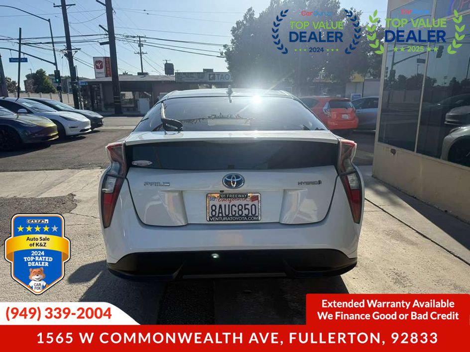 Used 2017 Toyota Prius Four Touring FWD image 6