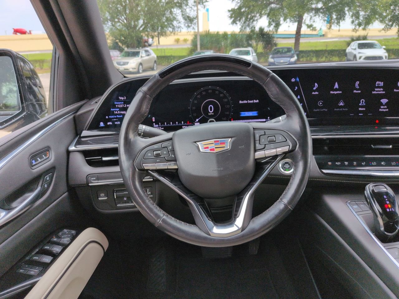 Used 2024 Cadillac Escalade Sport RWD image 11