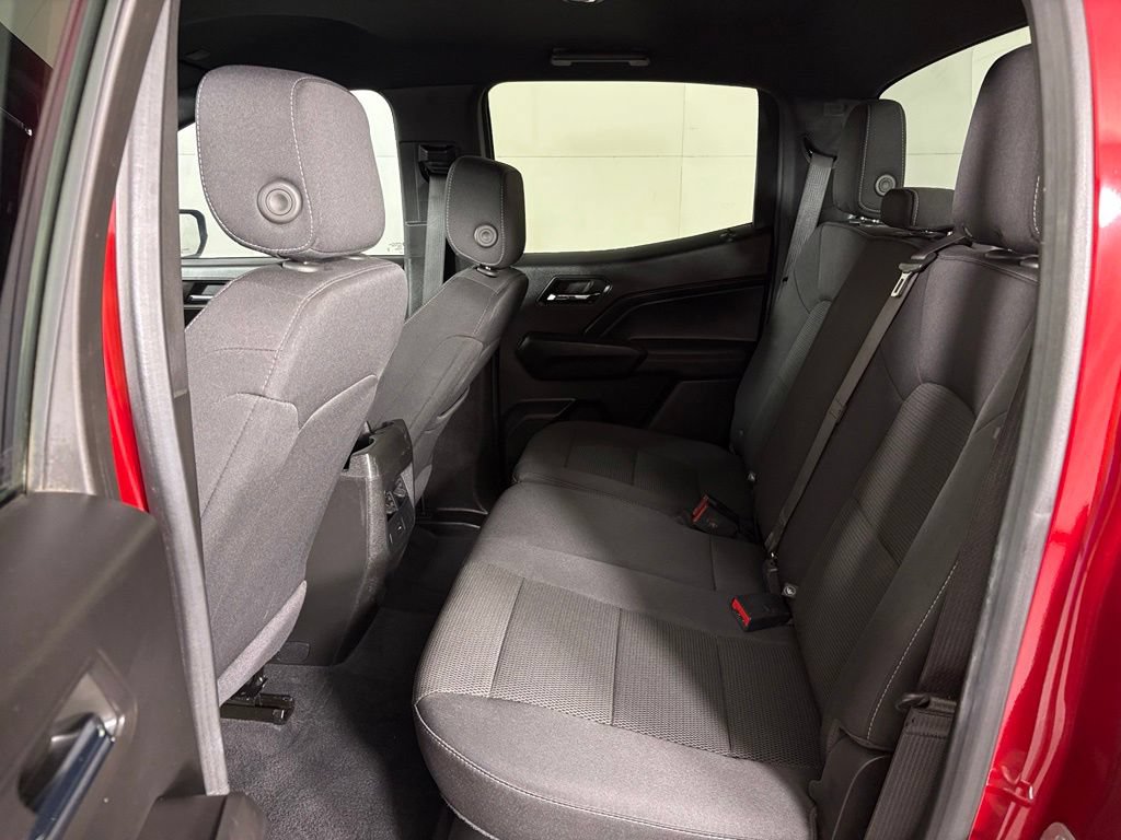 Used 2024 Chevrolet Colorado LT AWD/4WD image 37