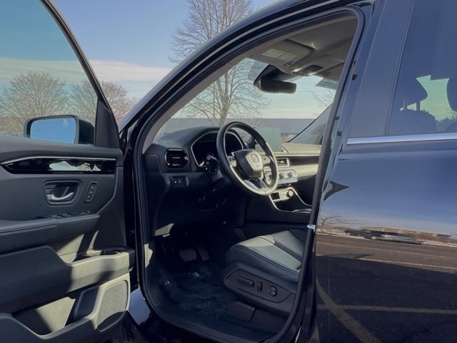 Certified 2025 Honda Pilot EX-L image 21