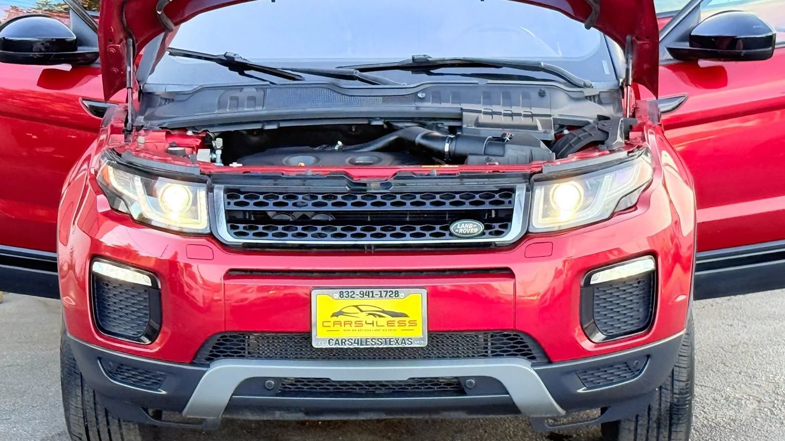 Used 2017 Land Rover Range Rover Evoque SE AWD/4WD image 17