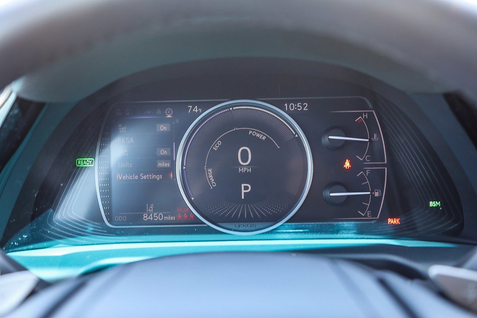 Used 2025 Lexus ES 300h w/ Premium Package image 22