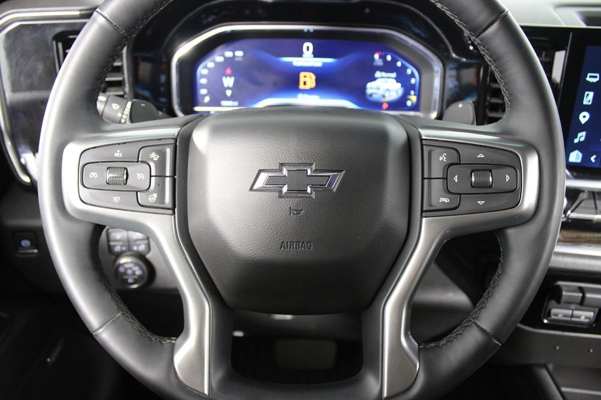 Used 2024 Chevrolet Silverado 1500 RST w/ Convenience Package II RWD image 22