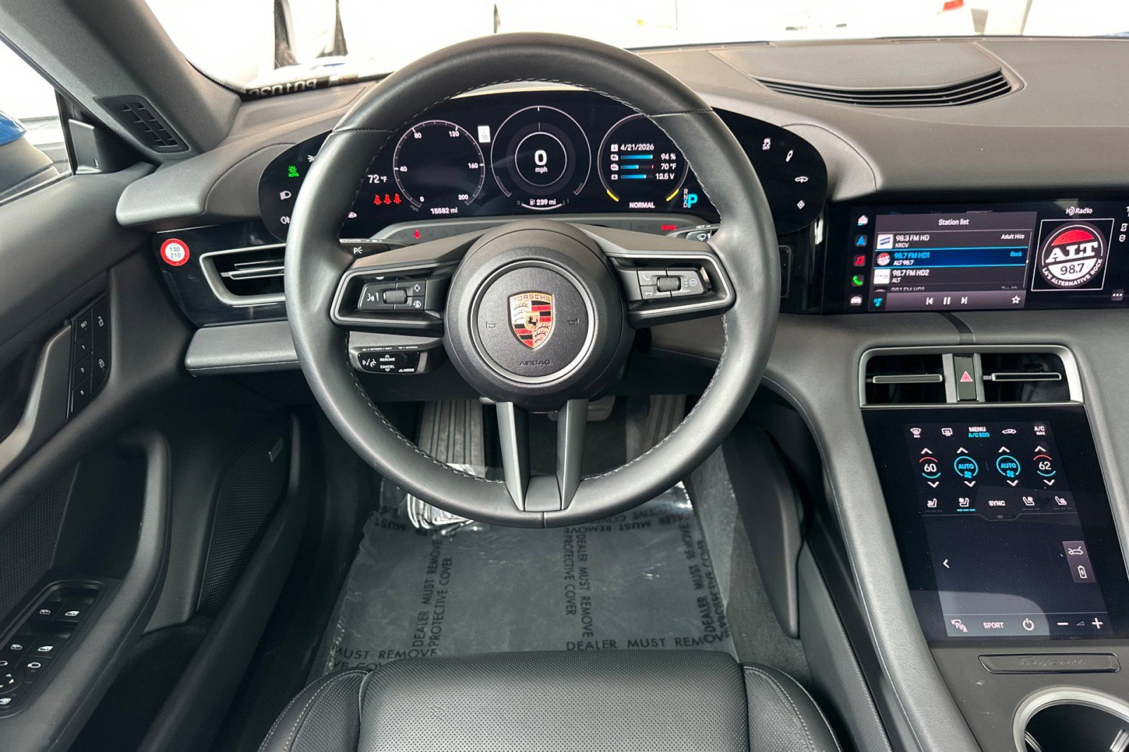 Certified 2024 Porsche Taycan 4 Cross Turismo AWD/4WD image 14