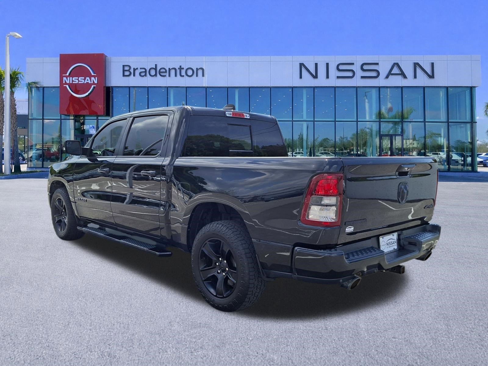 Used 2021 RAM 1500 Big Horn image 7