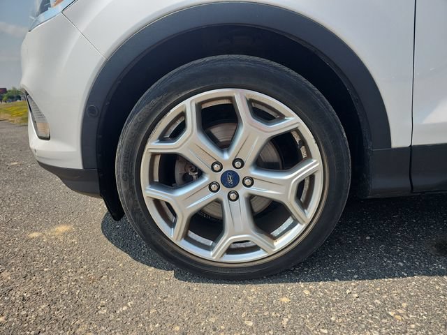 Used 2019 Ford Escape Titanium AWD/4WD image 9