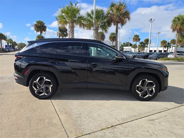 Used 2024 Hyundai Tucson Limited image 3