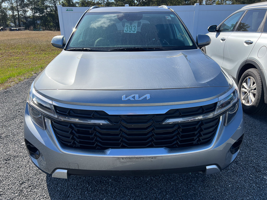 Used 2025 Kia Seltos EX w/ EX Sunroof Package AWD/4WD image 10