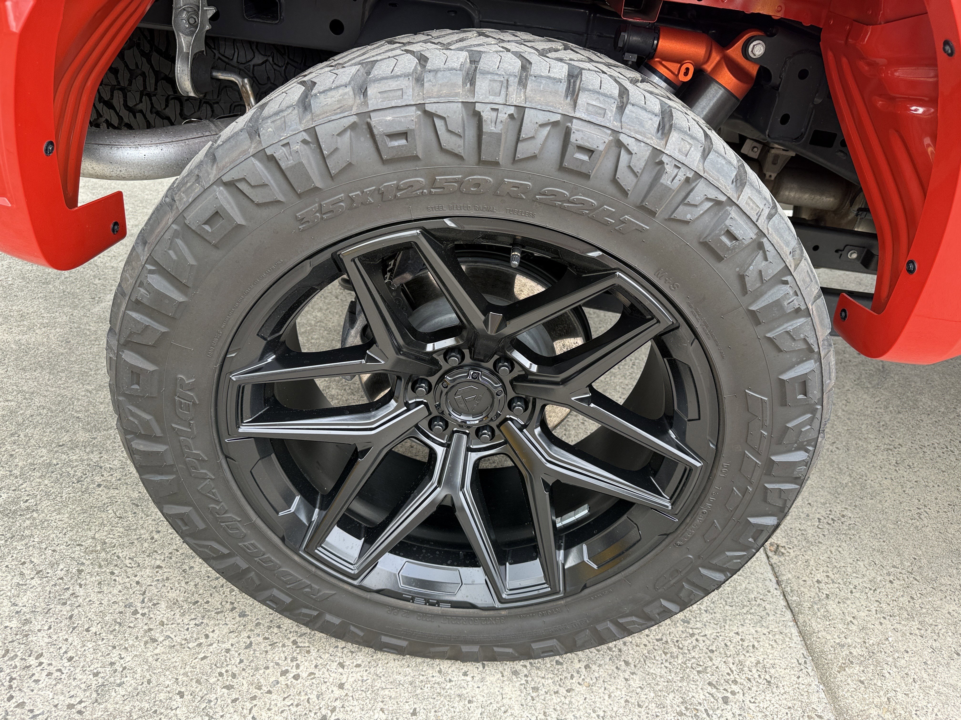 Used 2023 Ford F150 Raptor AWD/4WD image 17