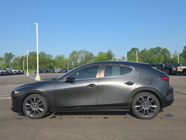 Used 2021 MAZDA MAZDA3 s FWD image 13