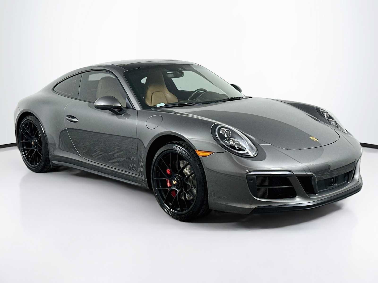 Certified 2019 Porsche 911 Carrera GTS RWD image 7