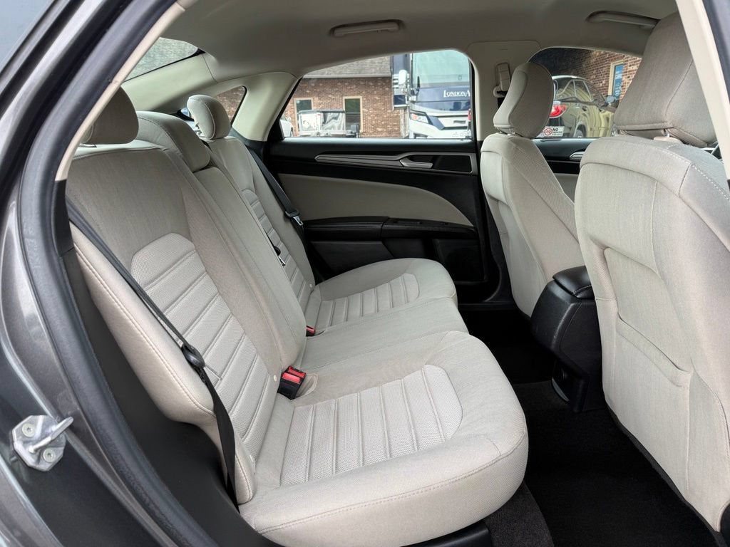 Used 2020 Ford Fusion S FWD image 20