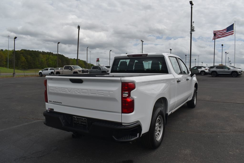 Used 2024 Chevrolet Silverado 1500 W/T w/ Trailering Package image 4