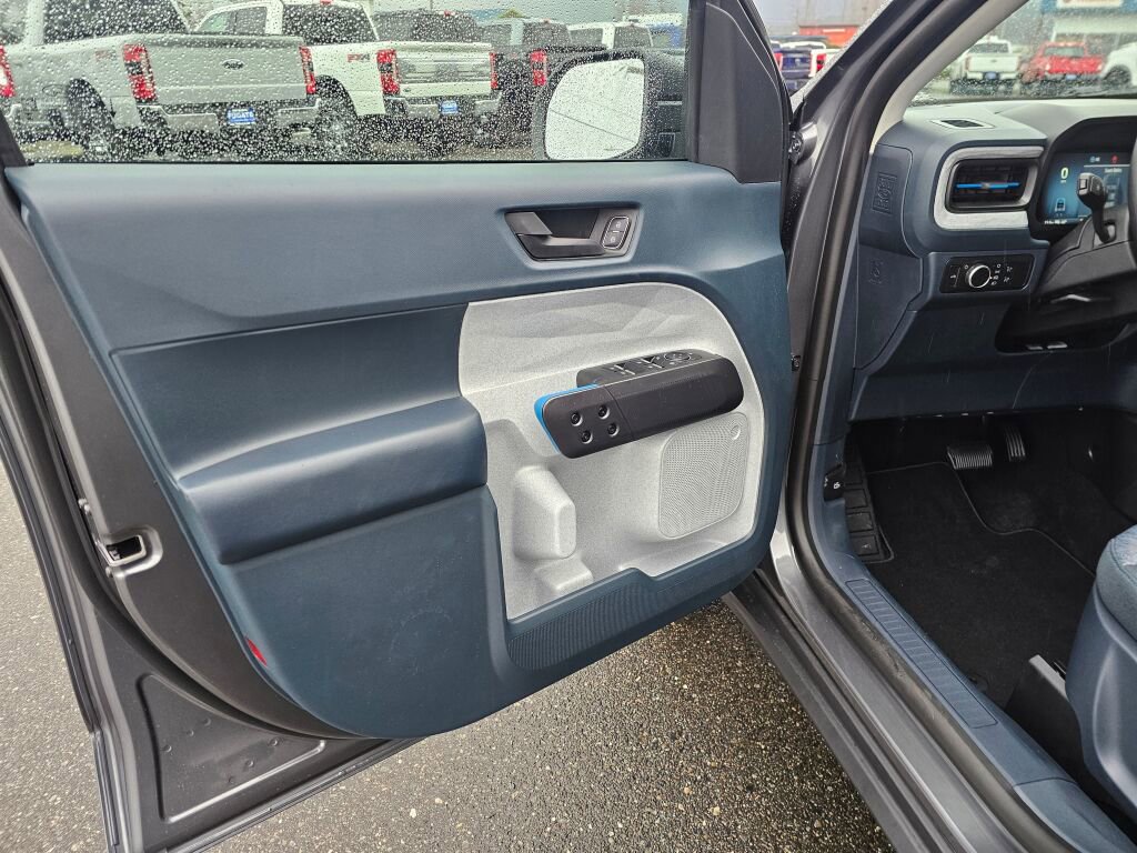 New 2026 Ford Maverick XLT image 11