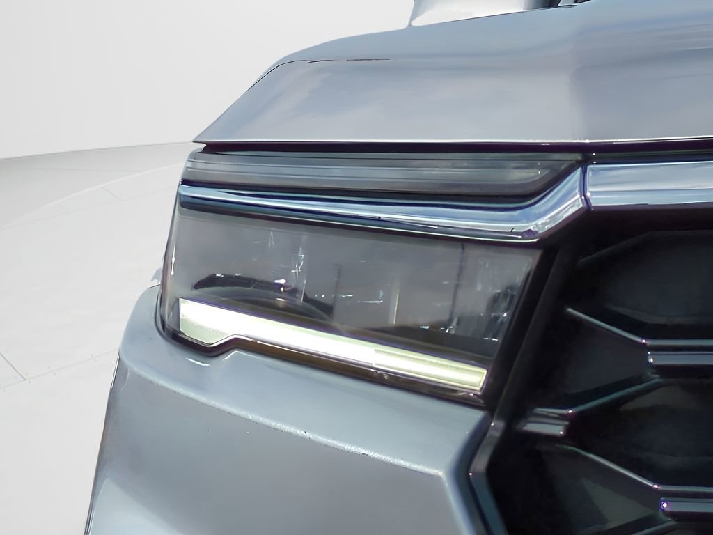 Used 2024 Honda Pilot Touring image 30