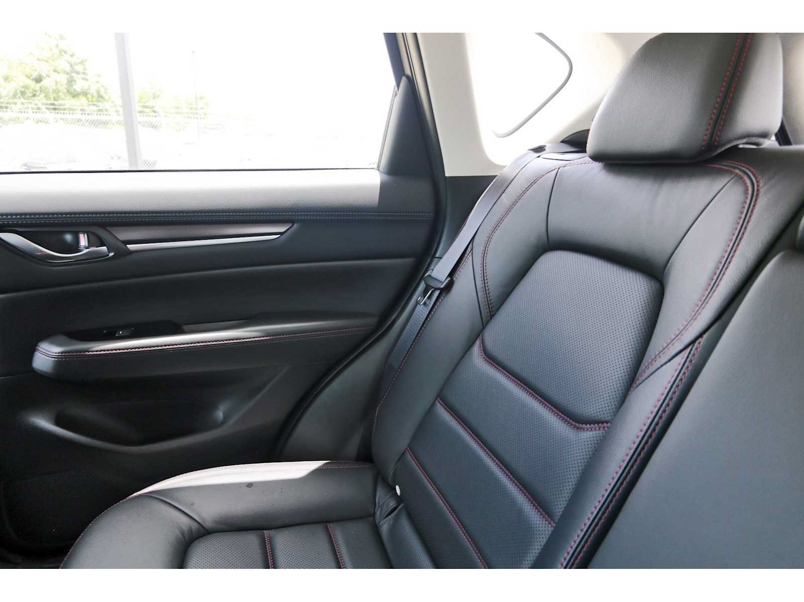 Used 2025 MAZDA CX-5 Carbon Edition AWD/4WD image 9