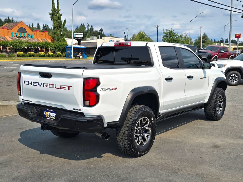 Used 2023 Chevrolet Colorado ZR2 w/ ZR2 Convenience Package III AWD/4WD image 7