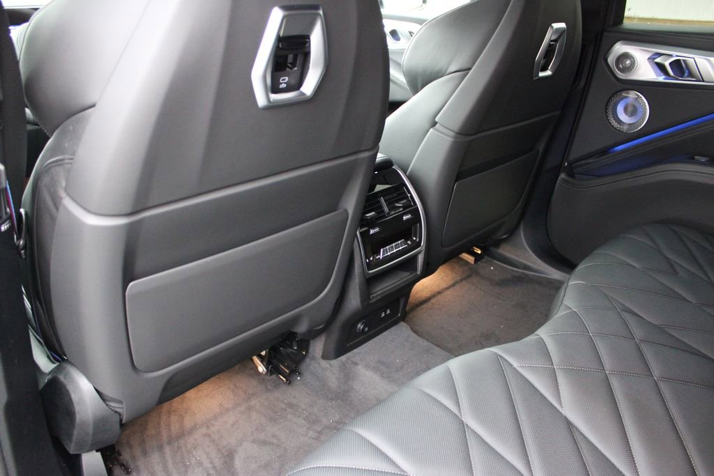 New 2026 BMW XM Label Red image 47