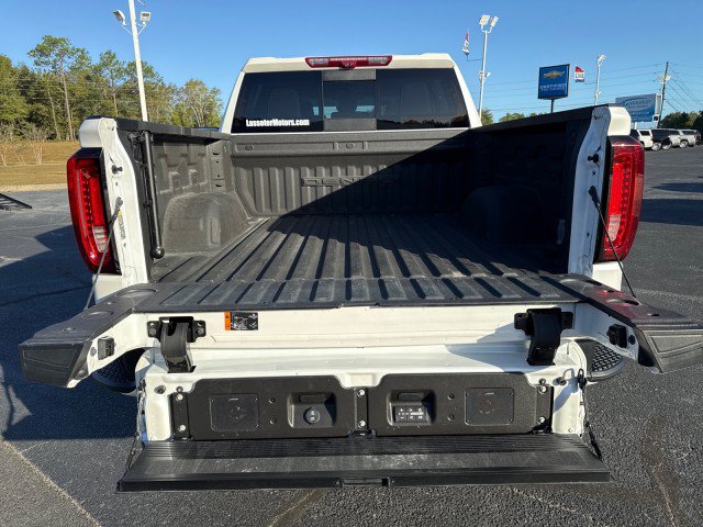 Used 2024 GMC Sierra 1500 Denali w/ Technology Package AWD/4WD image 17