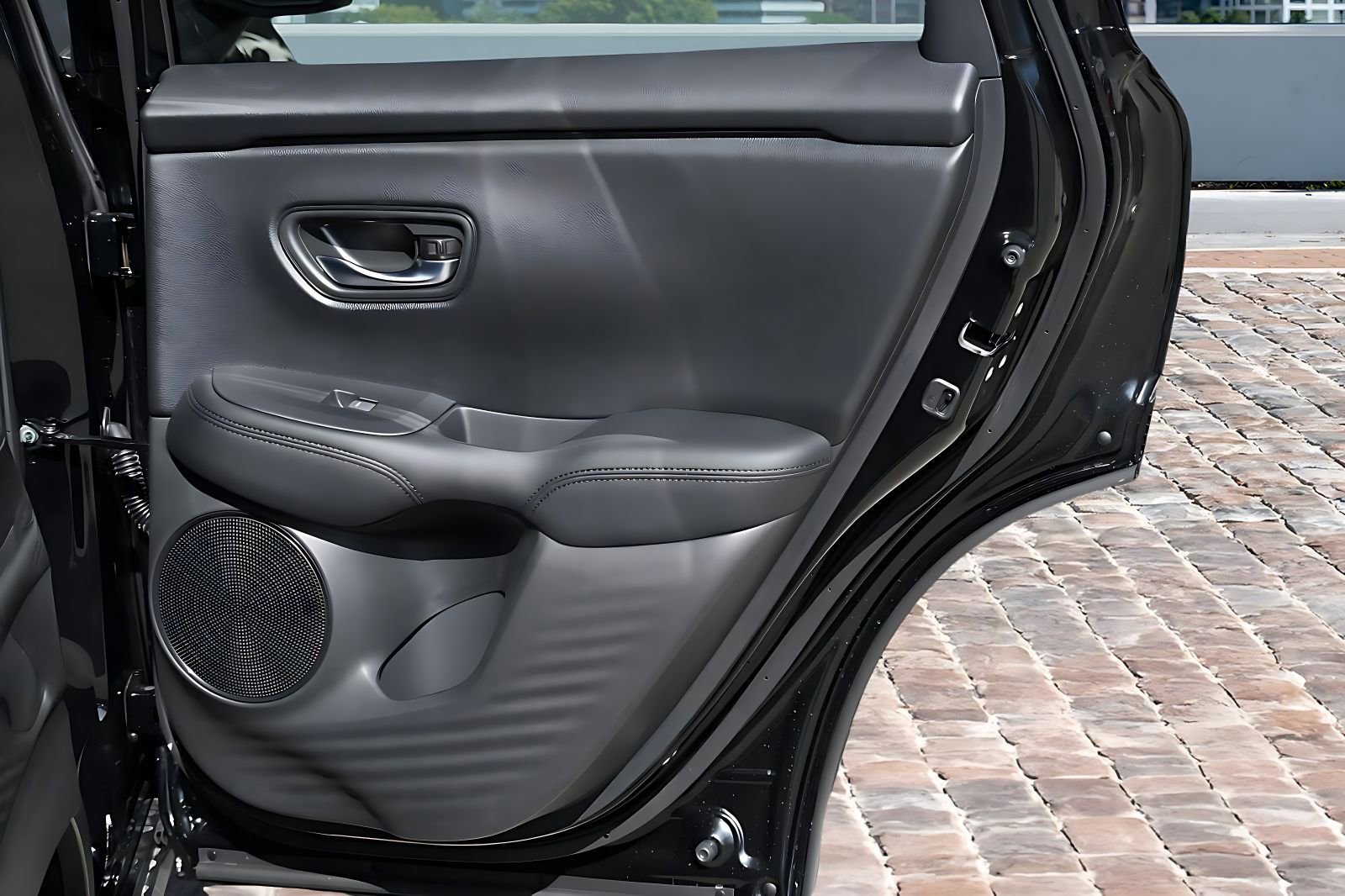 New 2026 Honda HR-V LX image 13