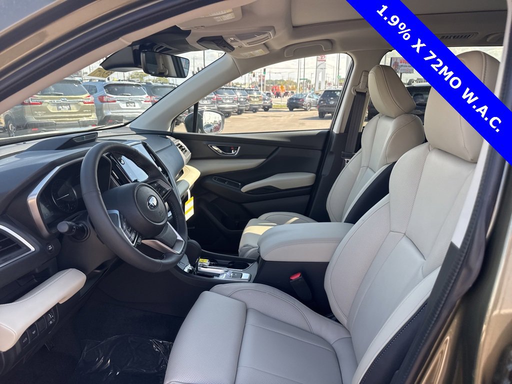 New 2025 Subaru Ascent Limited image 8