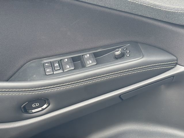 New 2026 Jeep Cherokee Laredo image 16