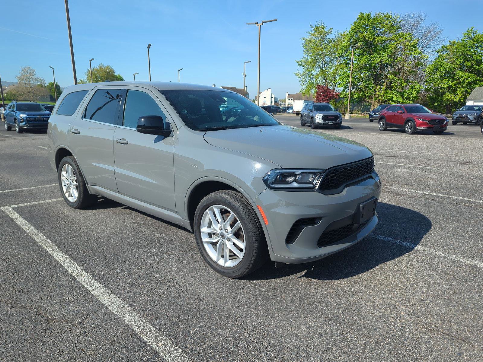 Used 2023 Dodge Durango GT image 2
