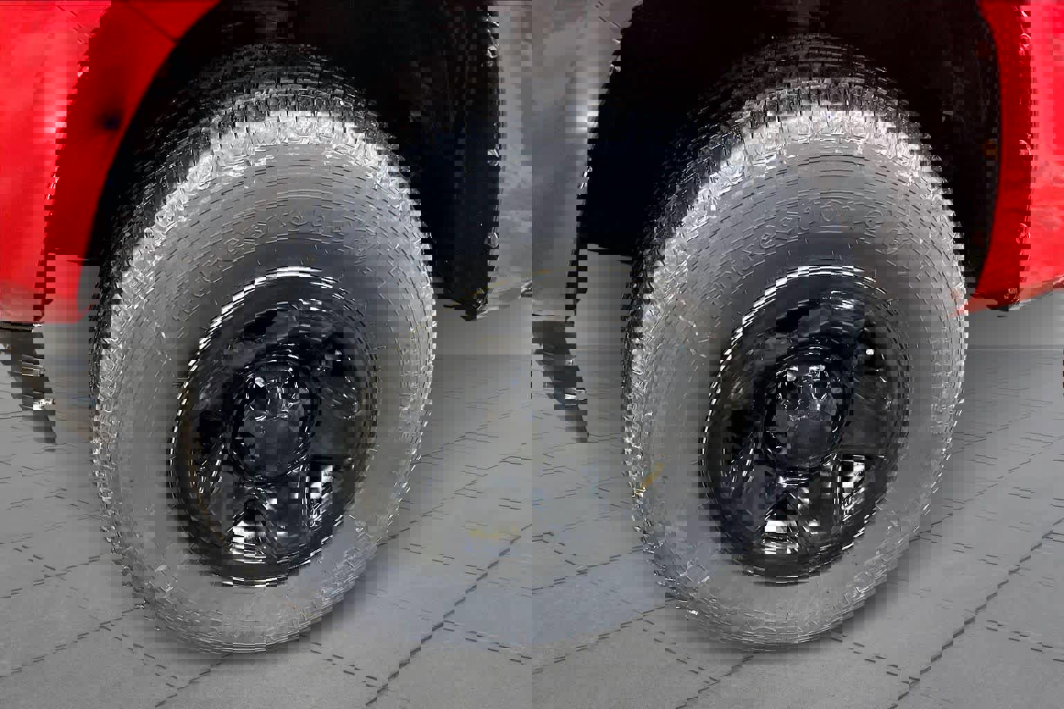 Used 2018 Toyota Tacoma SR w/ SR Convenience Package image 11