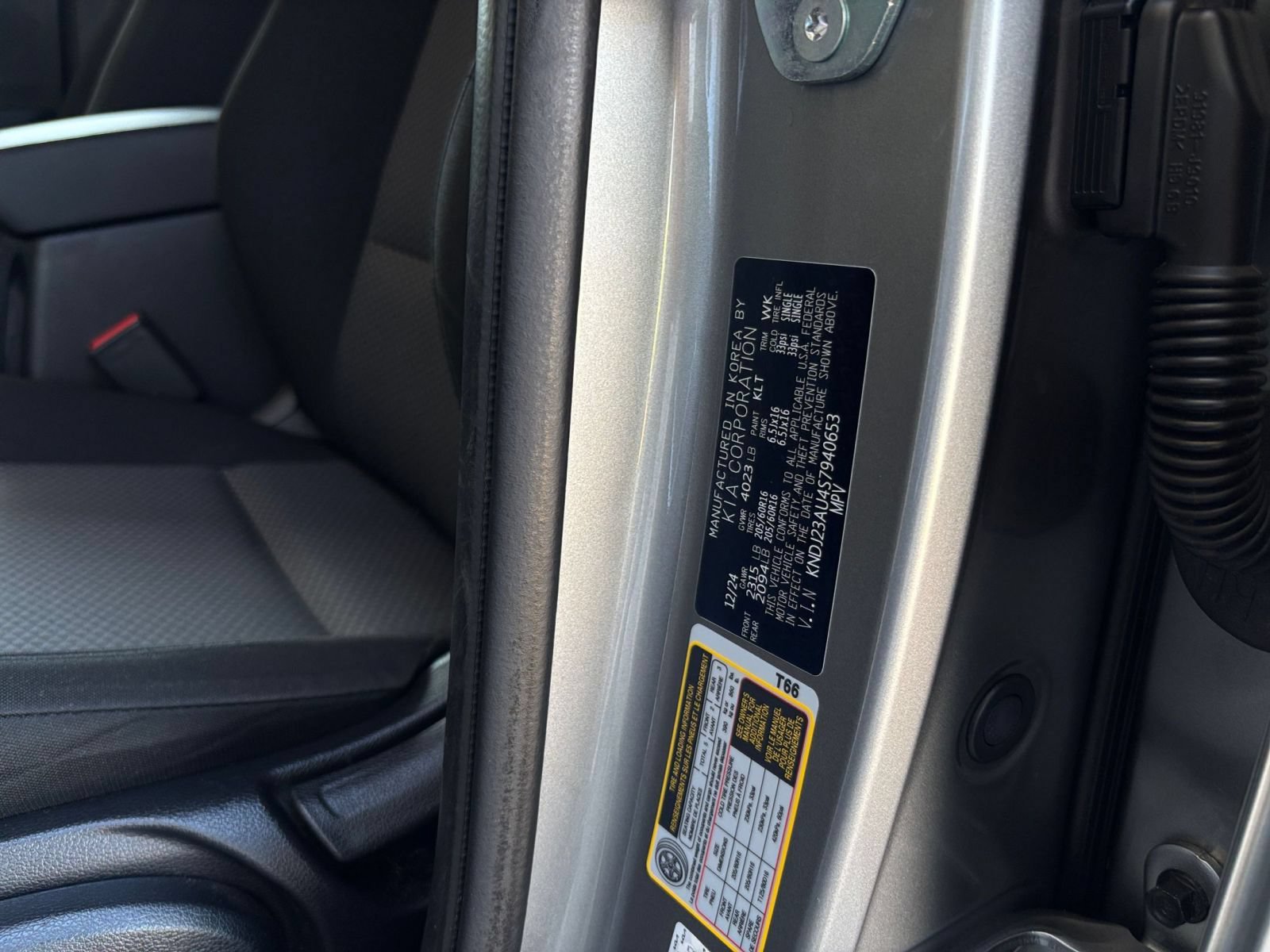 Used 2025 Kia Soul LX w/ LX Technology Package FWD image 22