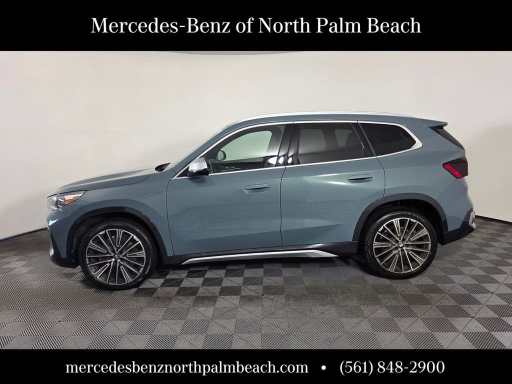 Used 2023 BMW X1 xDrive28i w/ Convenience Package AWD/4WD image 3