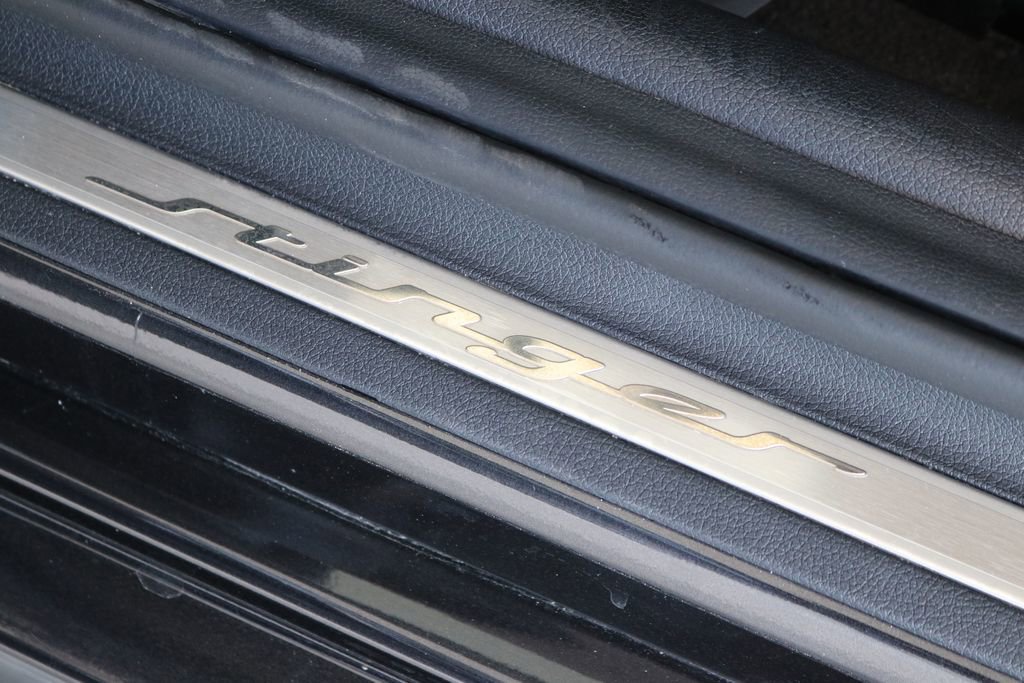 Used 2020 Kia Stinger GT1 image 15