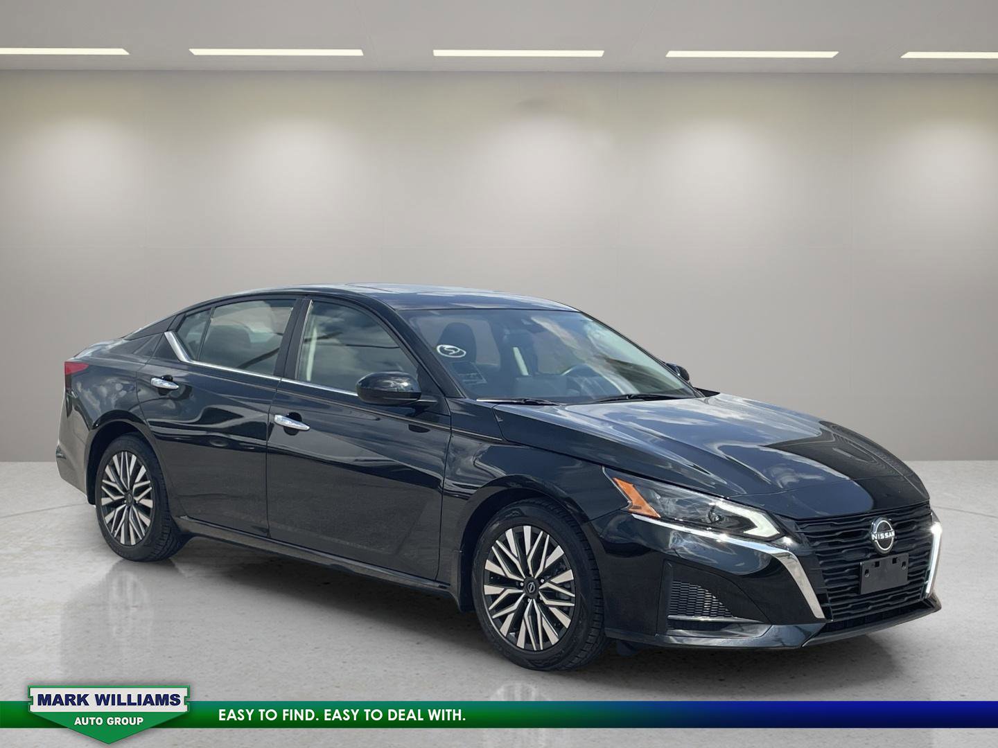 Used 2023 Nissan Altima 2.5 SV w/ SV Premium Package