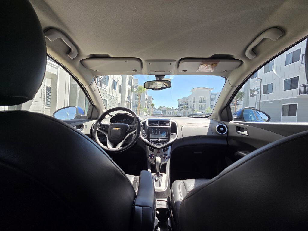 Used 2017 Chevrolet Sonic Premier image 17