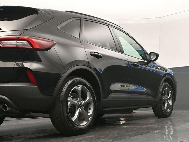 Used 2025 Ford Escape ST-Line image 21