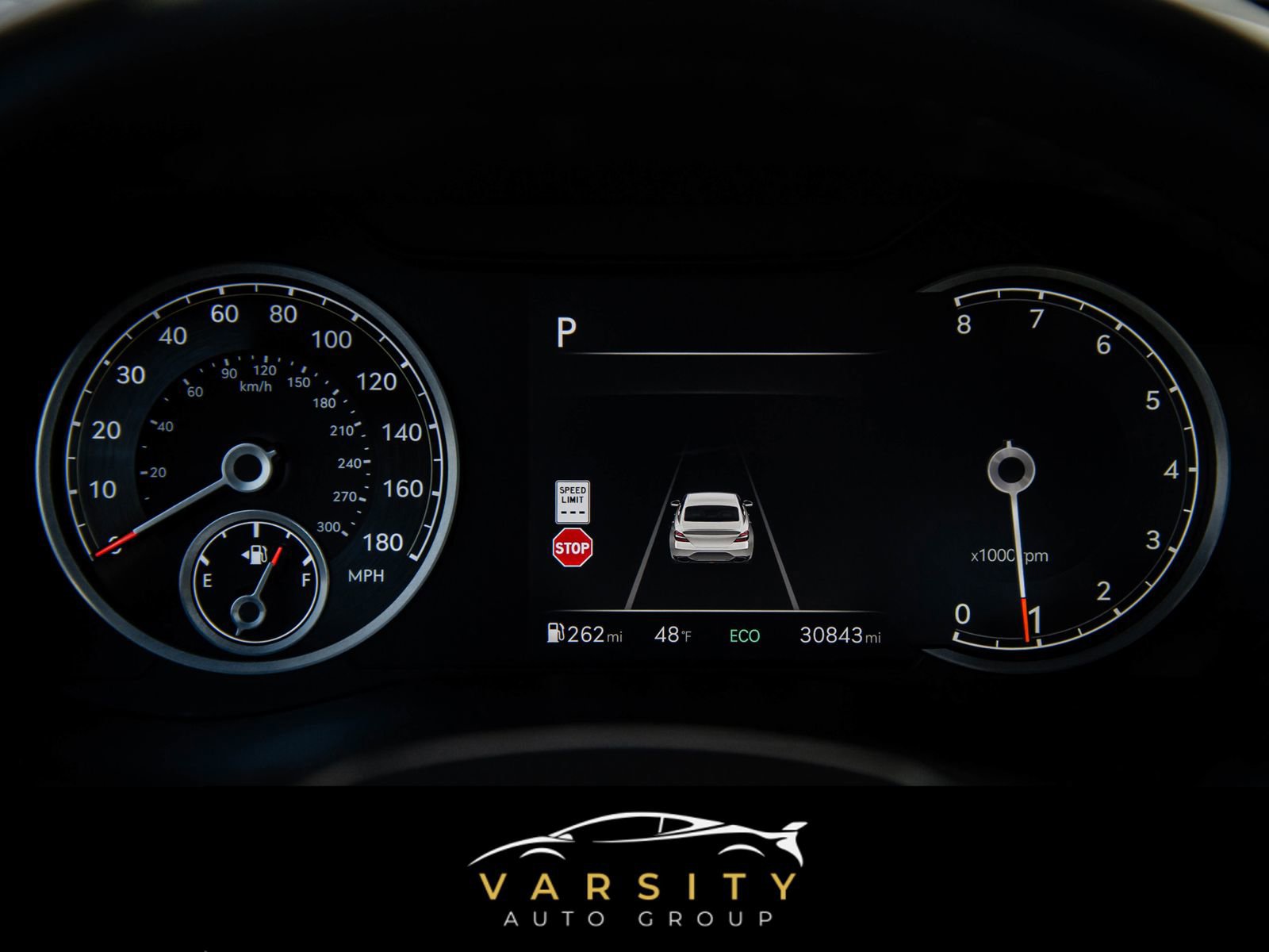 Used 2025 Genesis G70 2.5T image 7