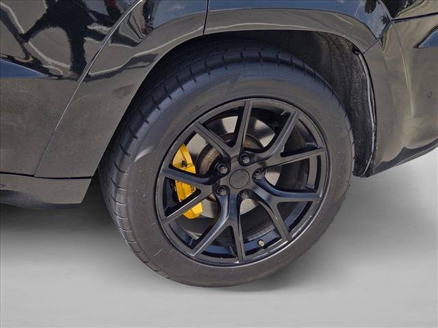 Used 2018 Jeep Grand Cherokee Trackhawk AWD/4WD image 21