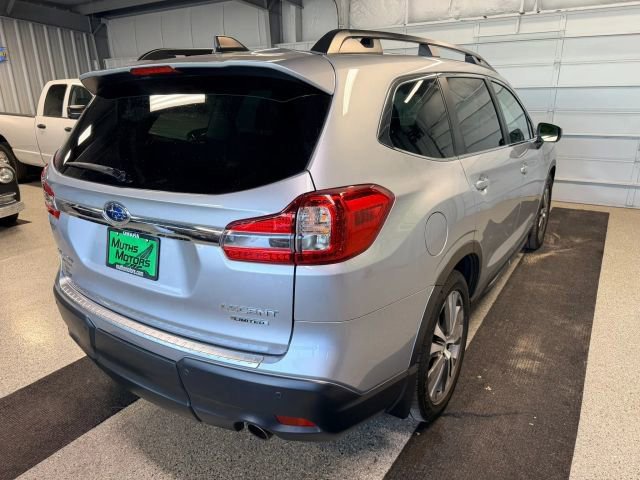 Used 2019 Subaru Ascent Limited w/ Popular Package #2A image 3