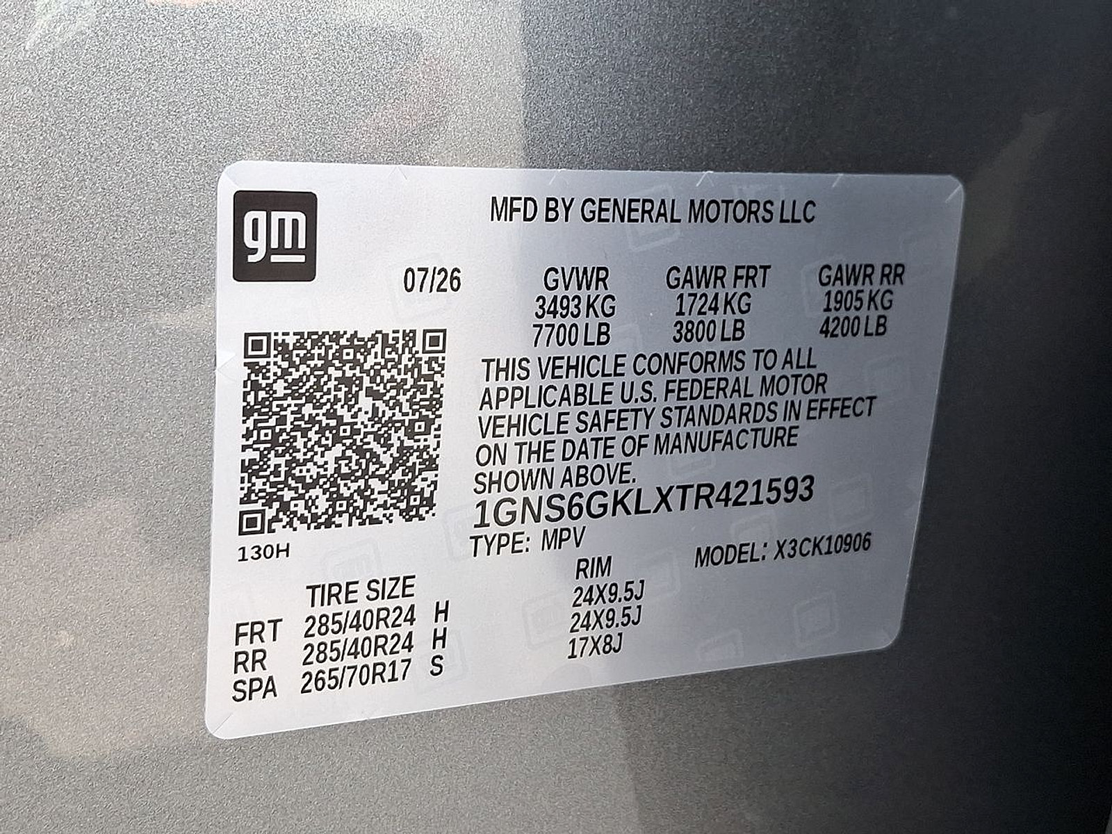 New 2026 Chevrolet Suburban High Country AWD/4WD image 18